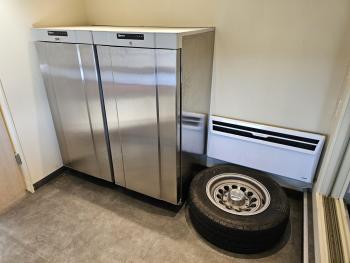 P 280 + trailer  - 2 X SLIDE OUT / CAMPER / WOHNMOBIL